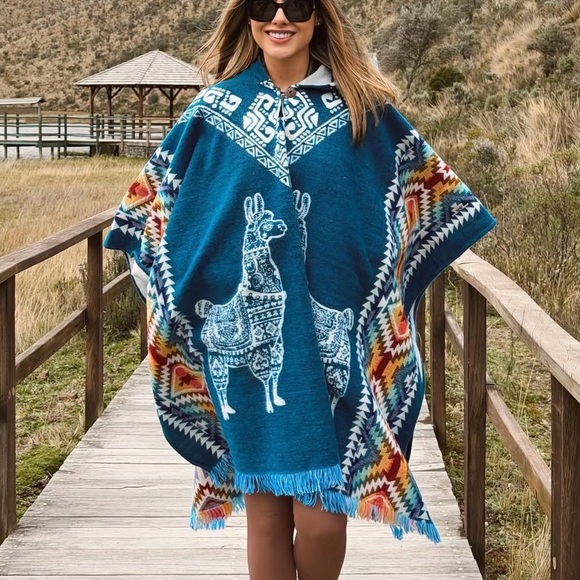Handmade Sweaters - Casa De Alpaca Ecuadorean Poncho Multicolor Hooded Handmade Alpaca One Size
